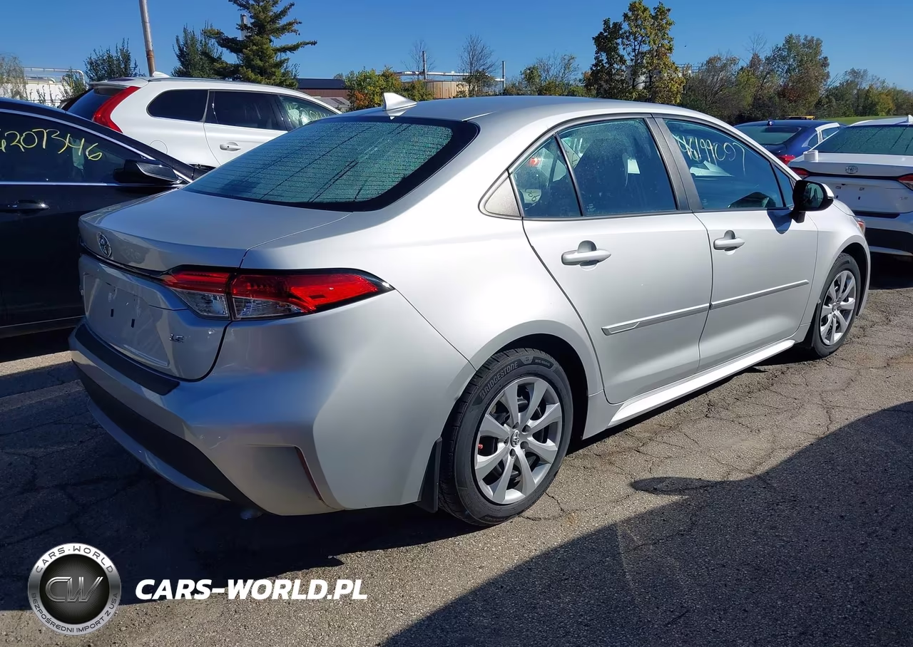 2022 Toyota Corolla Le VIN:5YFEPMAE4NP296530 - 4