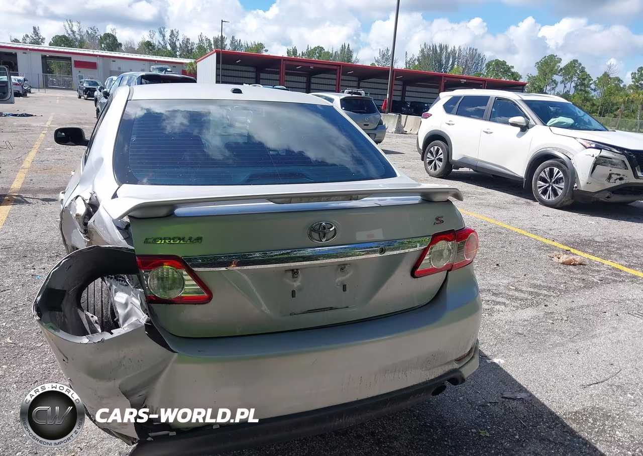 2011 Toyota Corolla S VIN:2T1BU4EE5BC658480 - 16