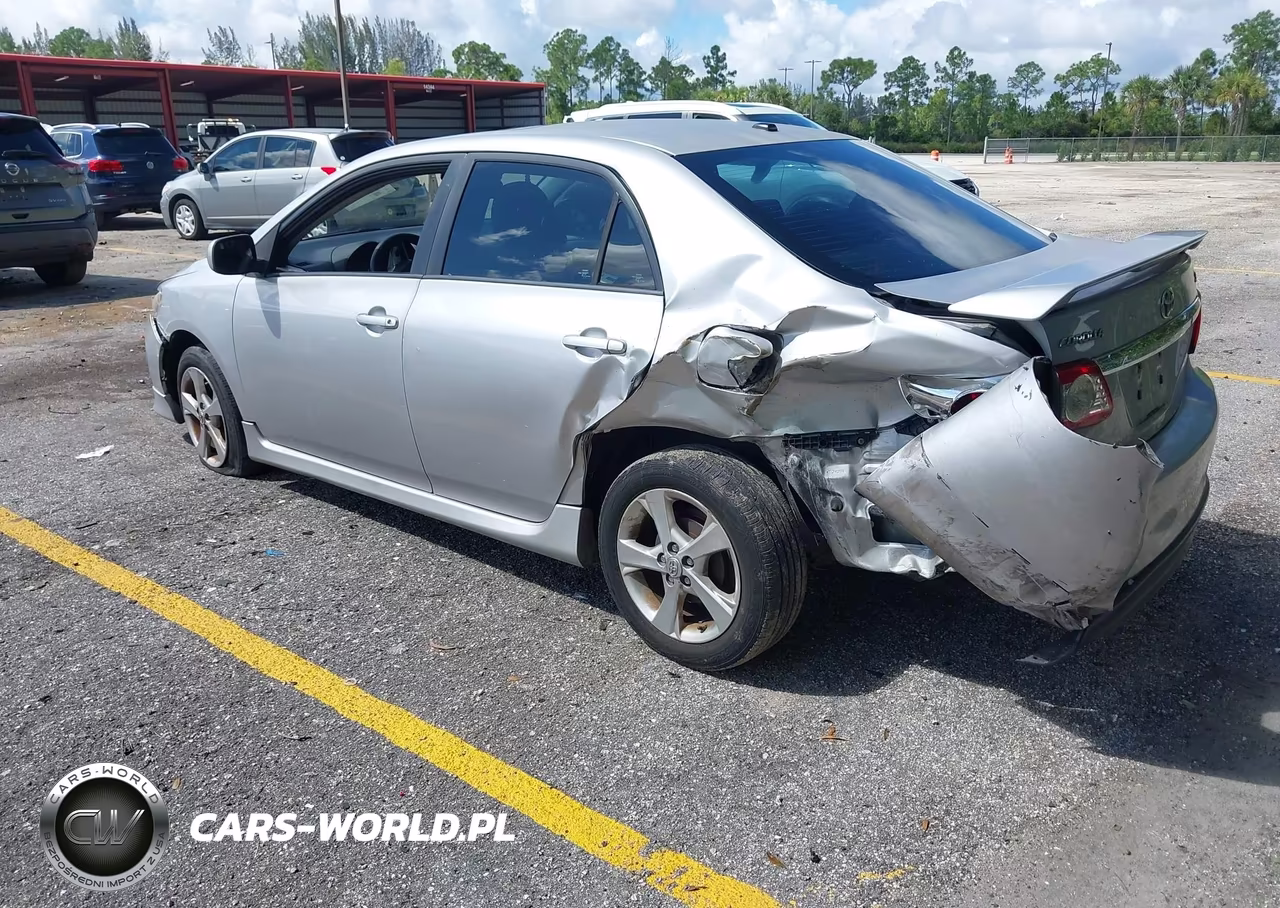 2011 Toyota Corolla S VIN:2T1BU4EE5BC658480 - 3