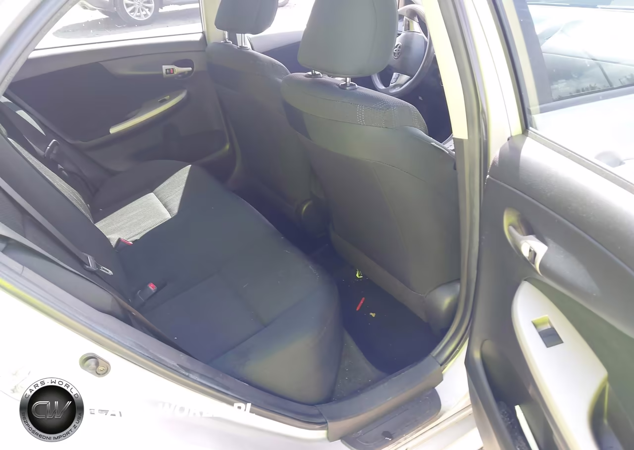 2011 Toyota Corolla S VIN:2T1BU4EE5BC658480 - 8