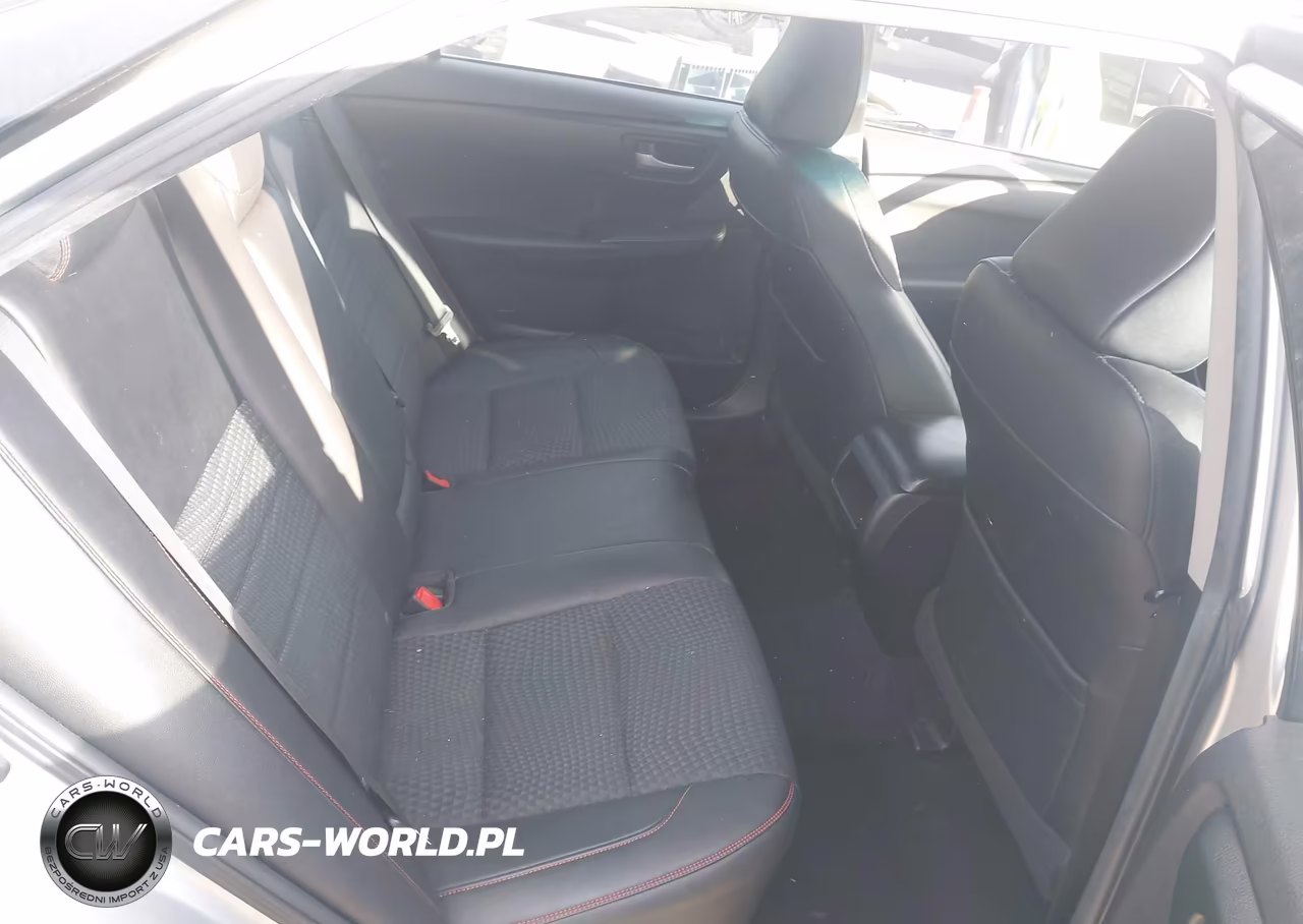 2015 Toyota Camry Se VIN:4T1BF1FK2FU887264 - 8