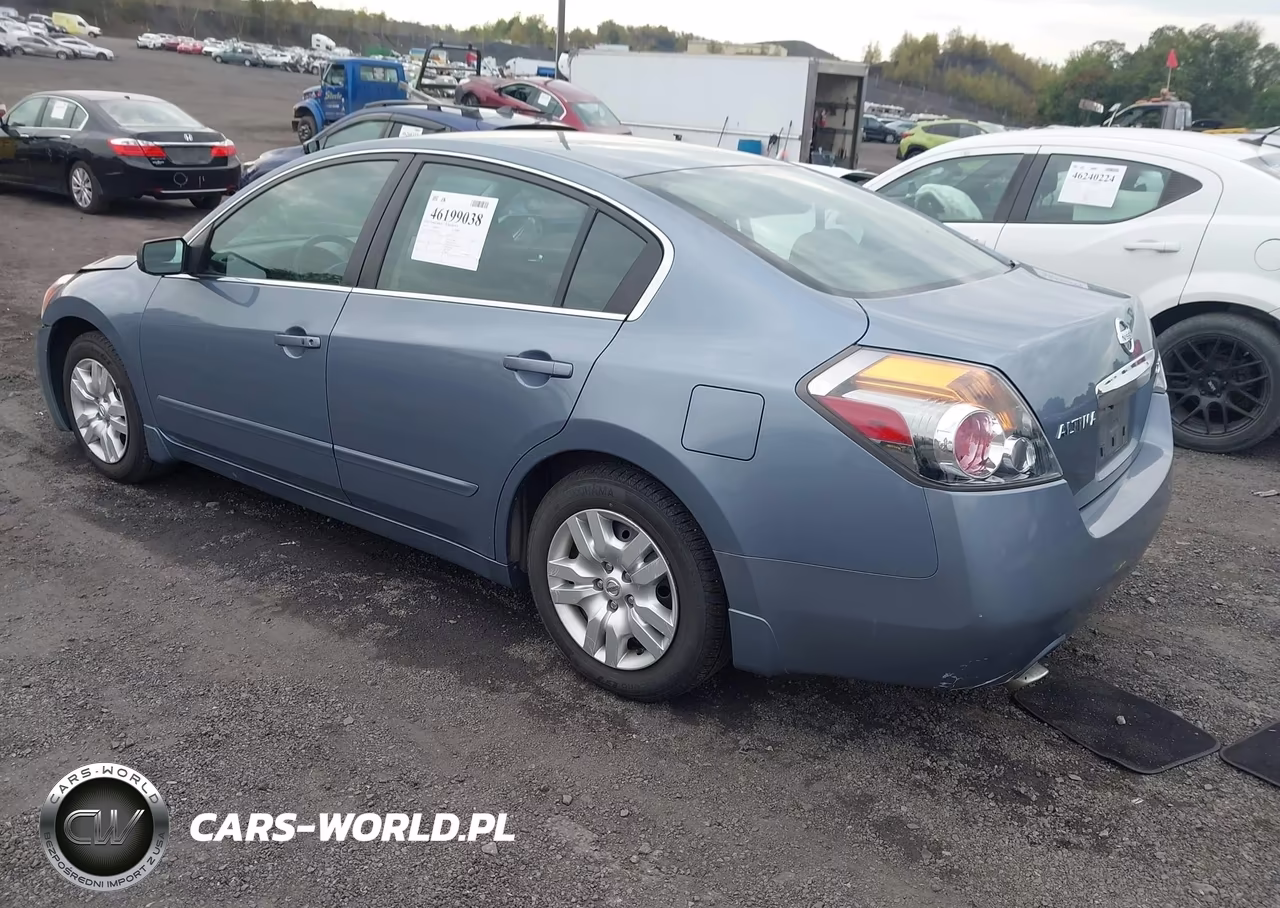 2010 Nissan Altima 2.5 S VIN:1N4AL2AP5AC180651 - 3