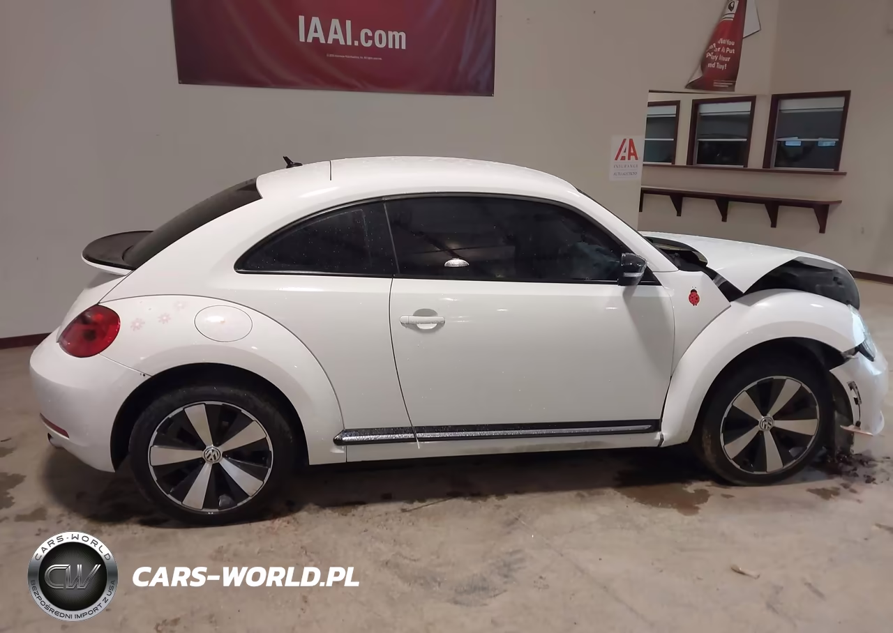 2013 Volkswagen Beetle Coupe 2.0T Turbo VIN:3VWV67AT9DM658633 - 14