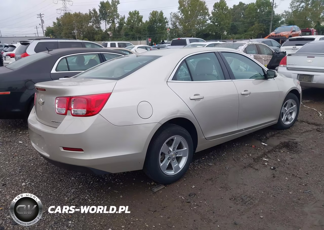 2015 Chevrolet Malibu Lt VIN:1G11C5SL0FF188856 - 4
