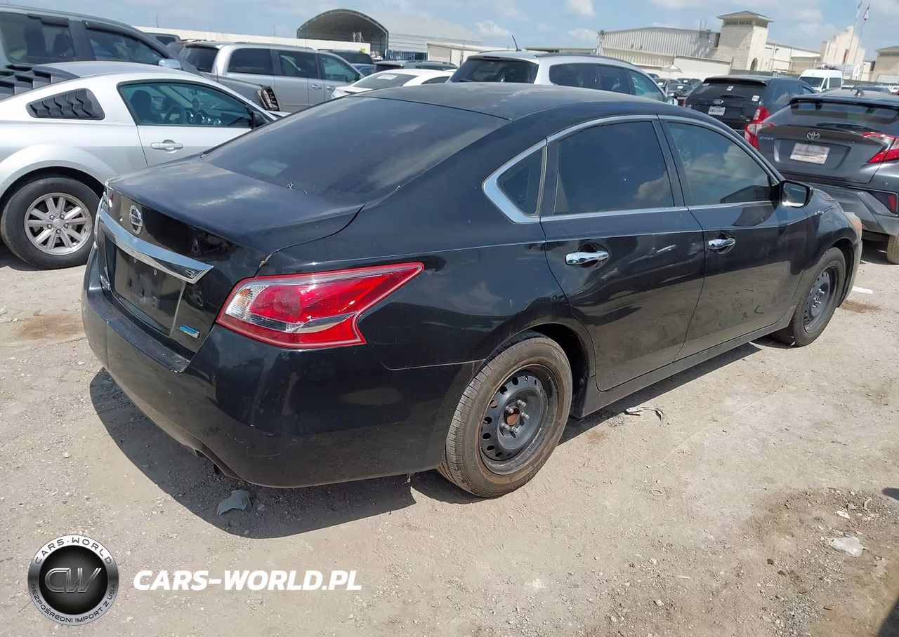 2013 Nissan Altima 2.5 VIN:1N4AL3AP0DN445443 - 4