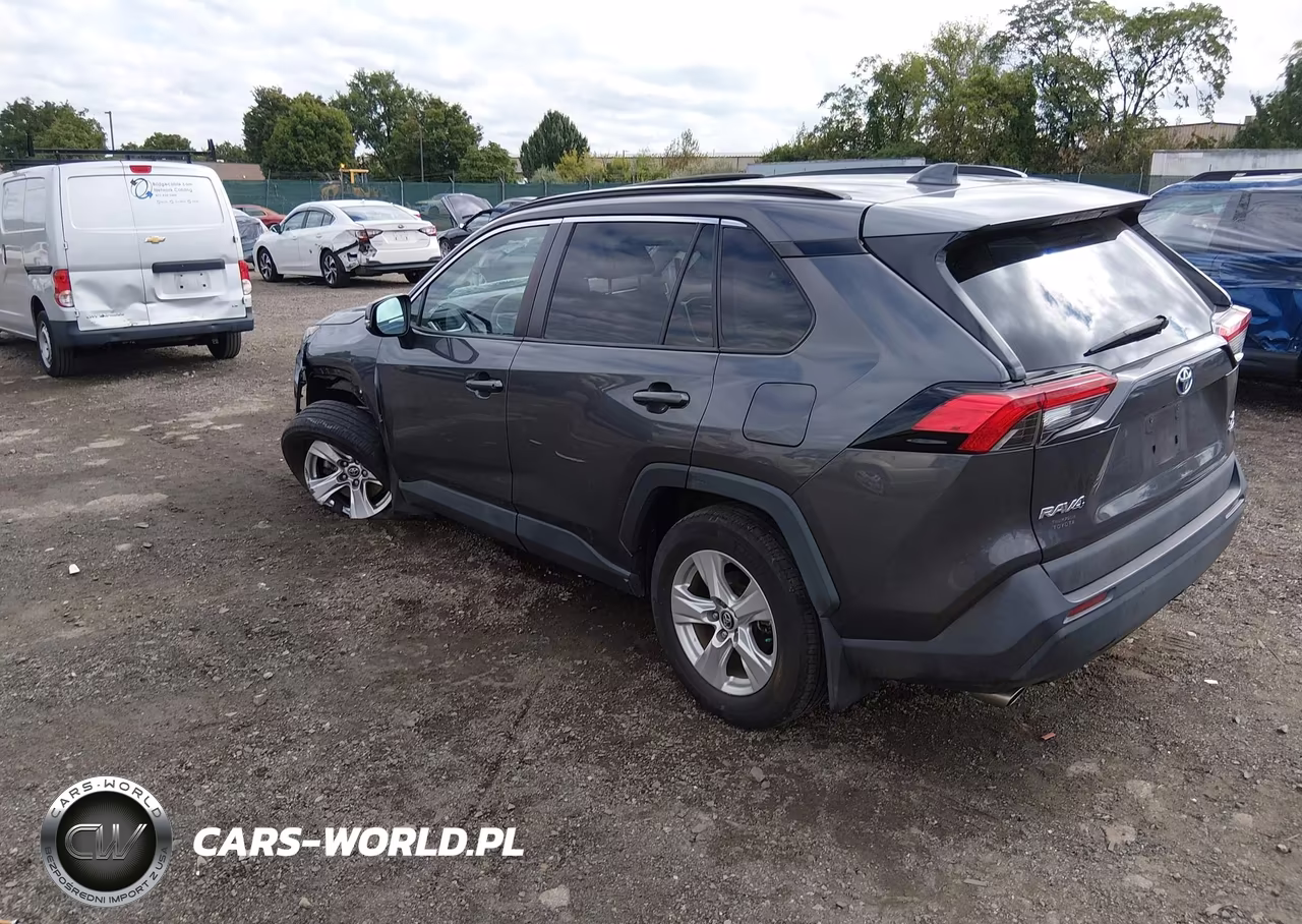 2020 Toyota Rav4 Hybrid Xle VIN:2T3RWRFV2LW094072 - 3