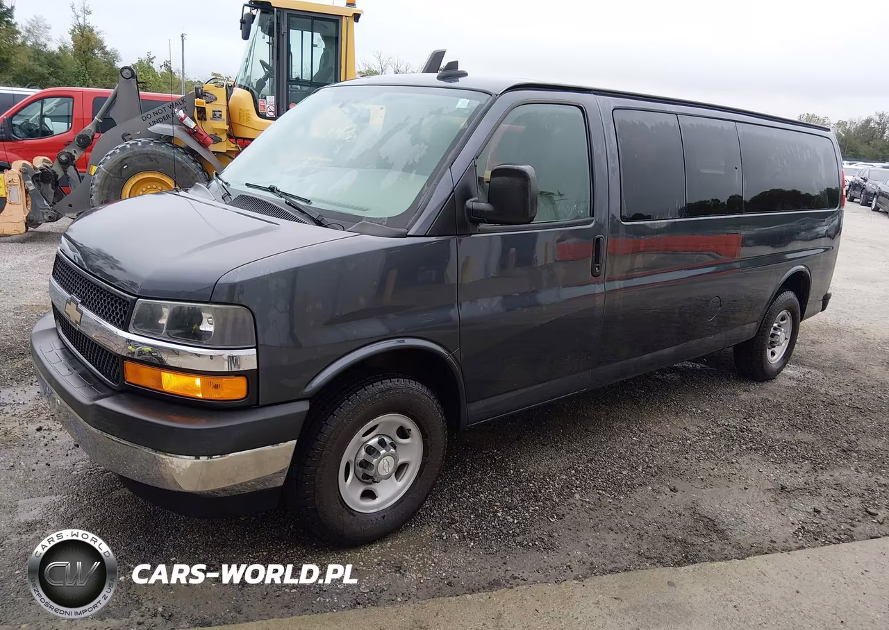 2017 Chevrolet Express 3500 Lt VIN:1GAZGPFF2H1274970 - 2