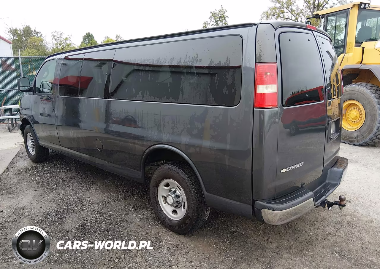 2017 Chevrolet Express 3500 Lt VIN:1GAZGPFF2H1274970 - 3