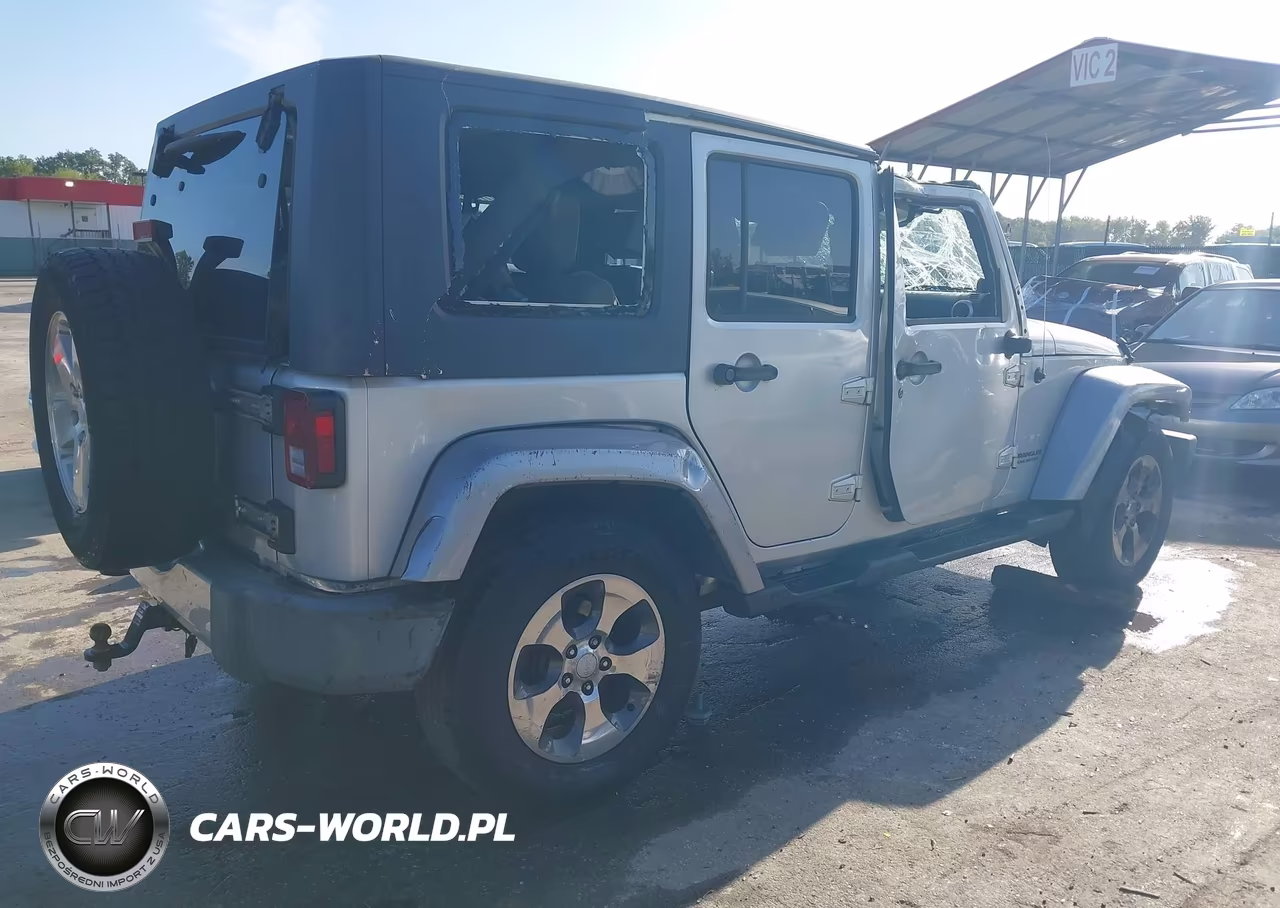 2009 Jeep Wrangler Unlimited Sahara VIN:1J4GA59169L726908 - 4