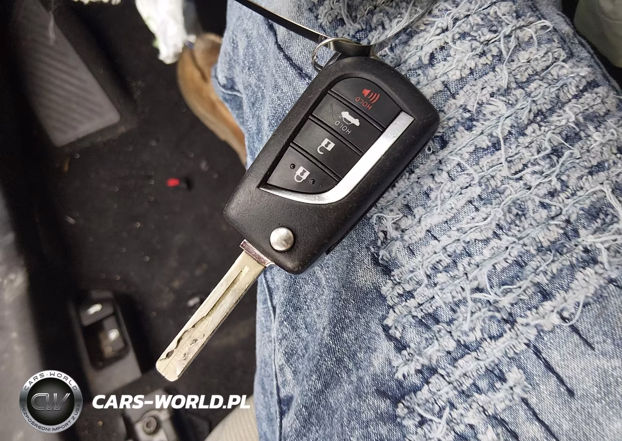 2021 Toyota Corolla Le VIN:5YFEPMAE1MP266531 - 11