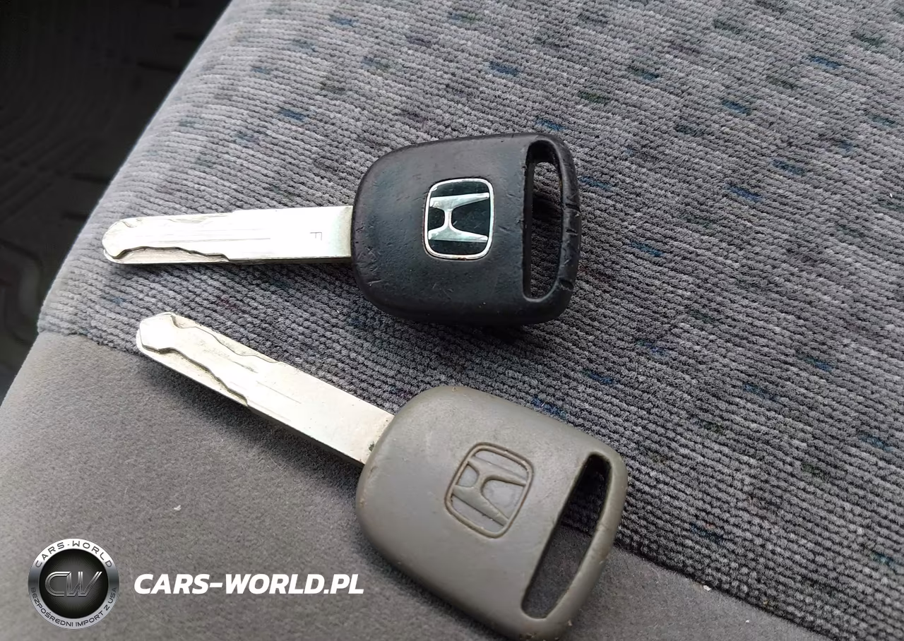 2005 Honda Civic VIN:2HGES16385H609591 - 11