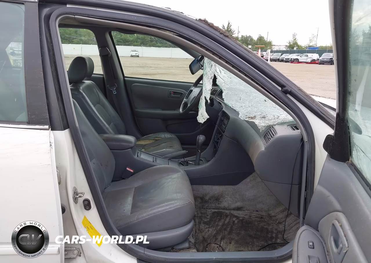1999 Toyota Camry Xle VIN:JT2BF28K4X0203629 - 5