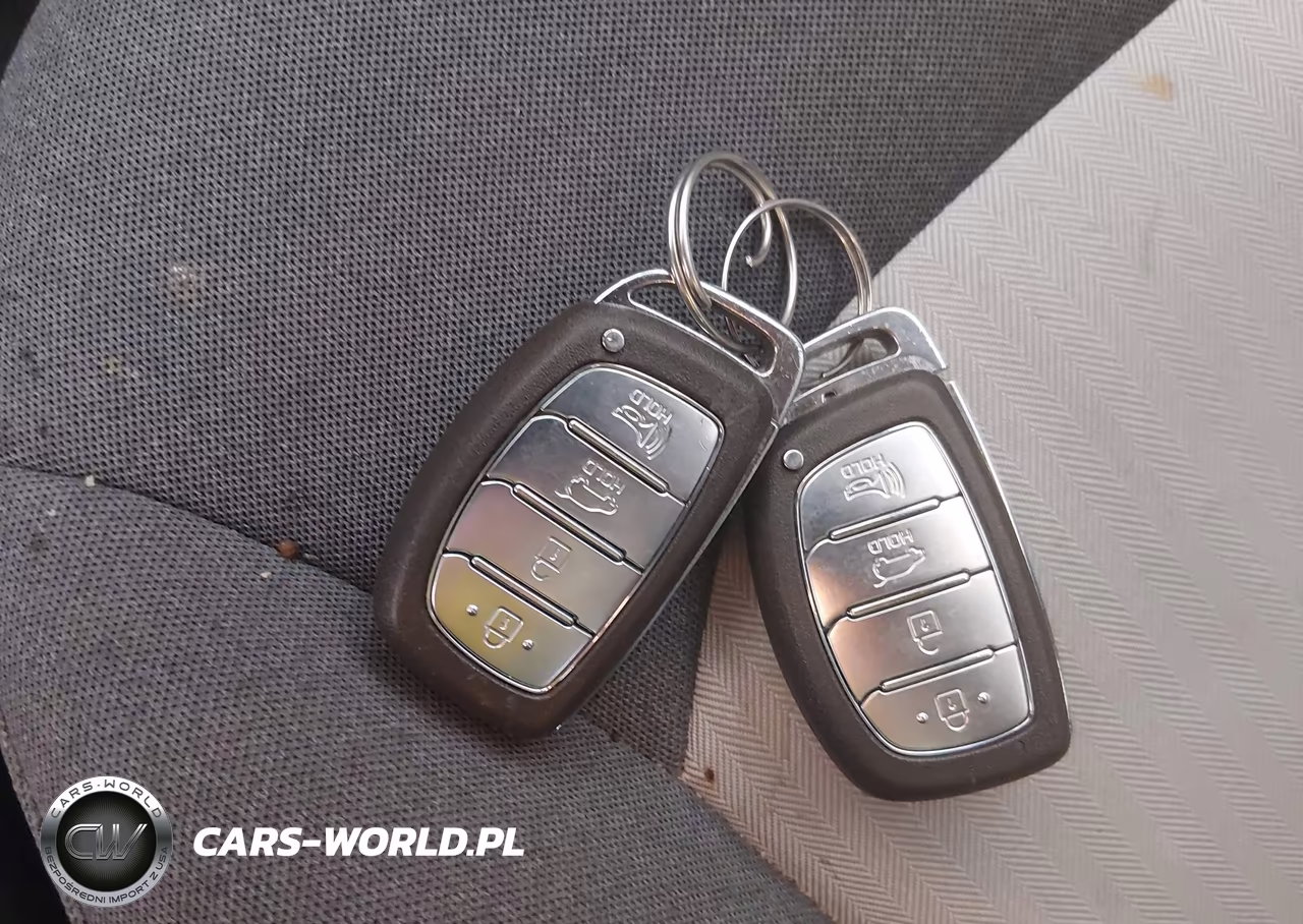 2020 Hyundai Ioniq Hybrid Blue VIN:KMHC65LC1LU220271 - 11
