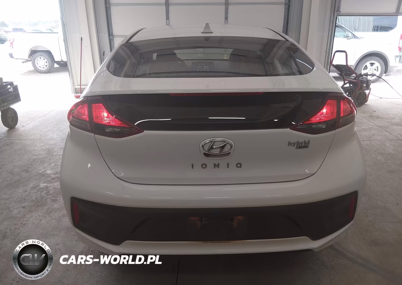 2020 Hyundai Ioniq Hybrid Blue VIN:KMHC65LC1LU220271 - 16