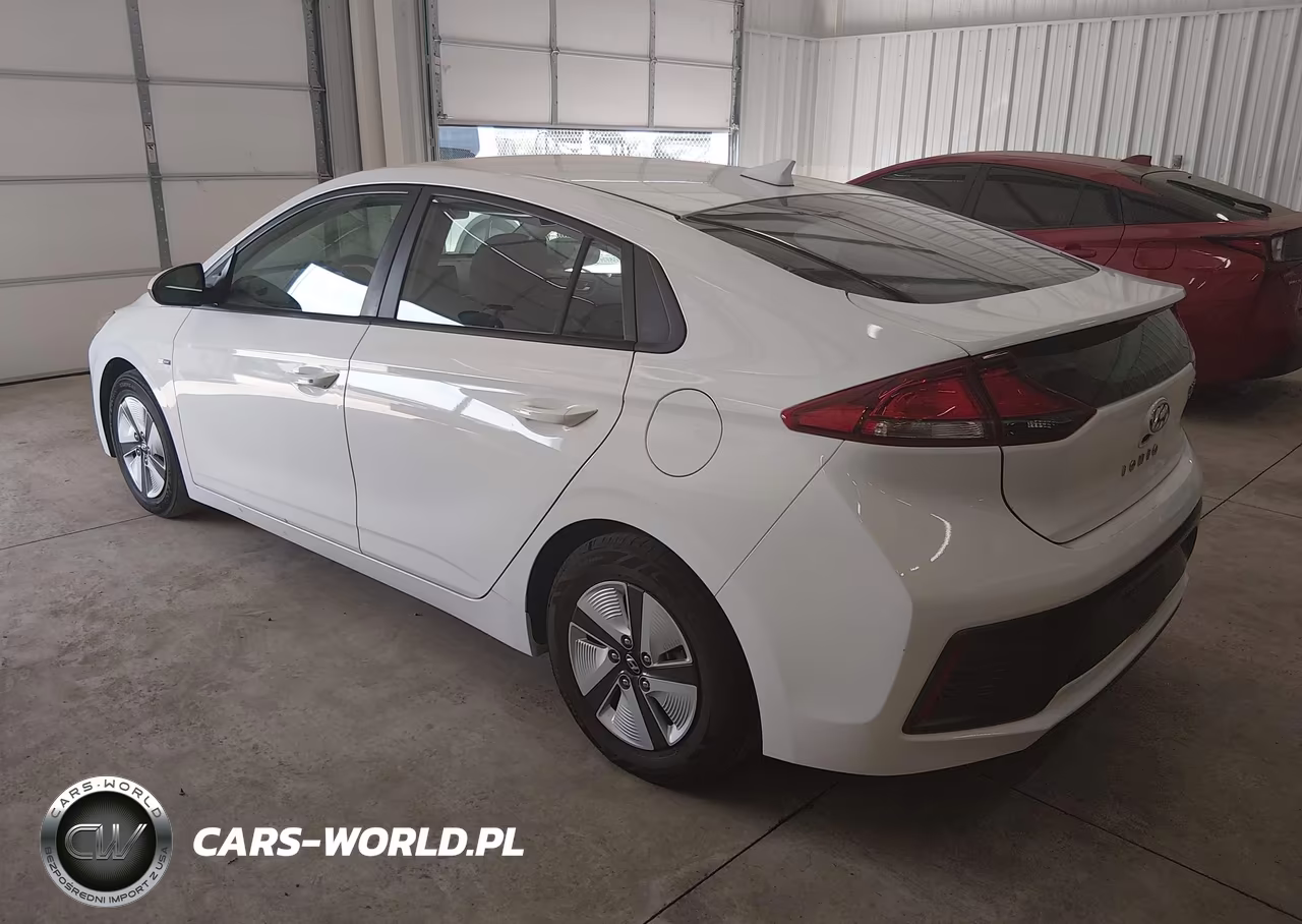 2020 Hyundai Ioniq Hybrid Blue VIN:KMHC65LC1LU220271 - 3