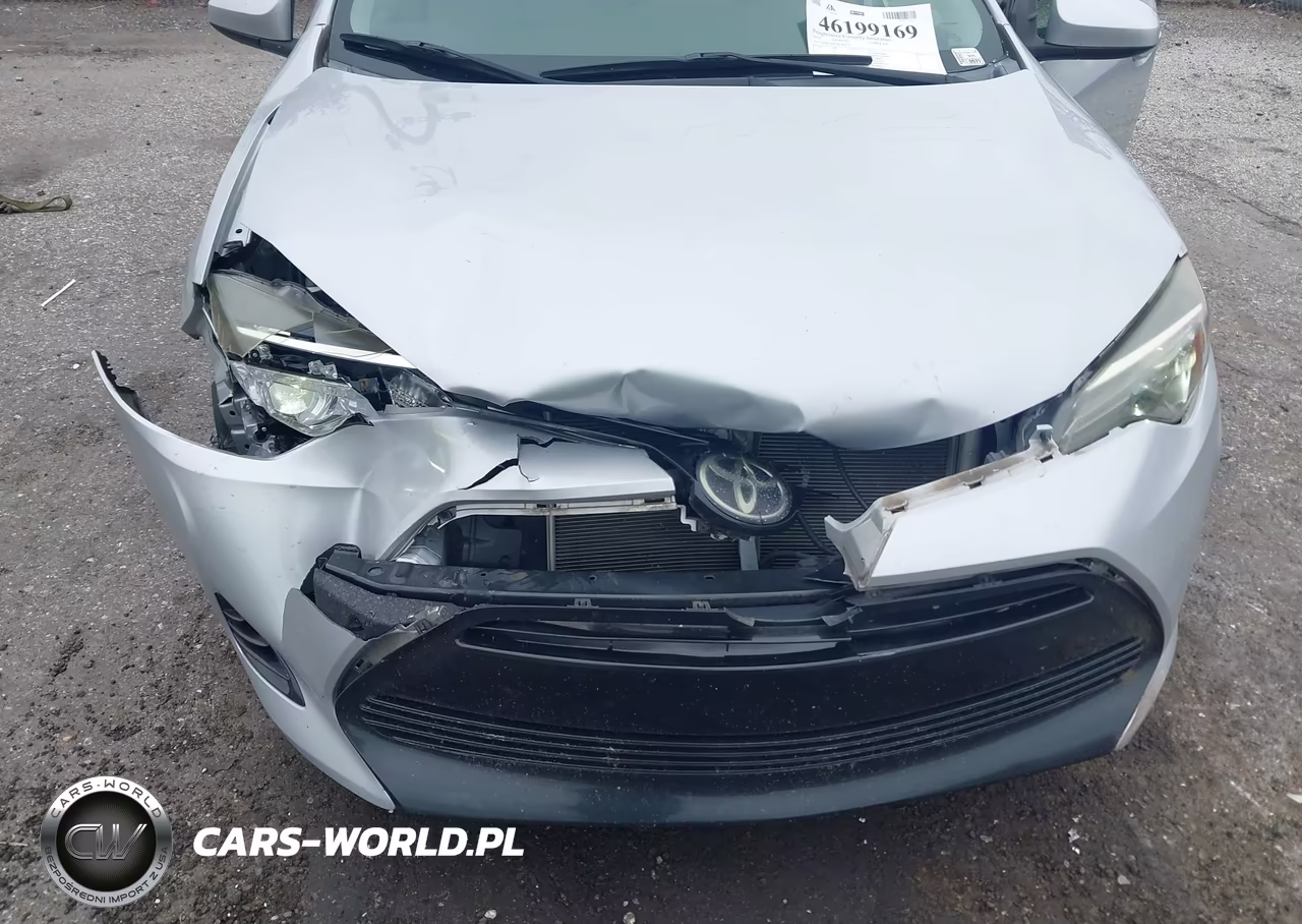 2017 Toyota Corolla Le VIN:2T1BURHE9HC806079 - 6
