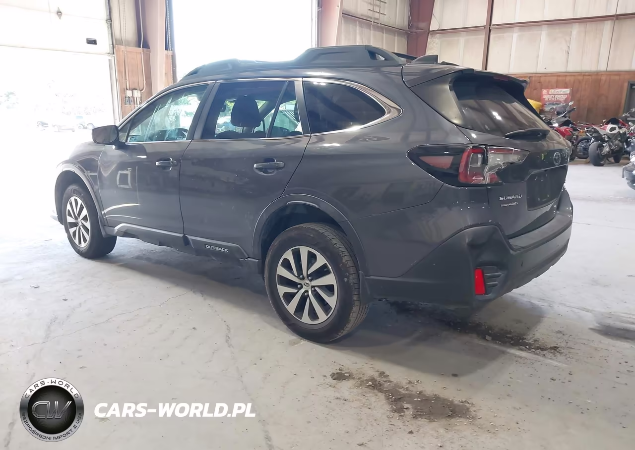 2020 Subaru Outback Premium VIN:4S4BTACC2L3104788 - 3