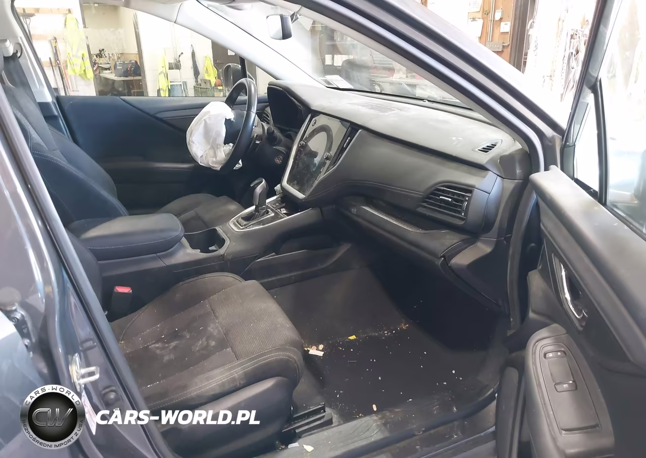 2020 Subaru Outback Premium VIN:4S4BTACC2L3104788 - 5