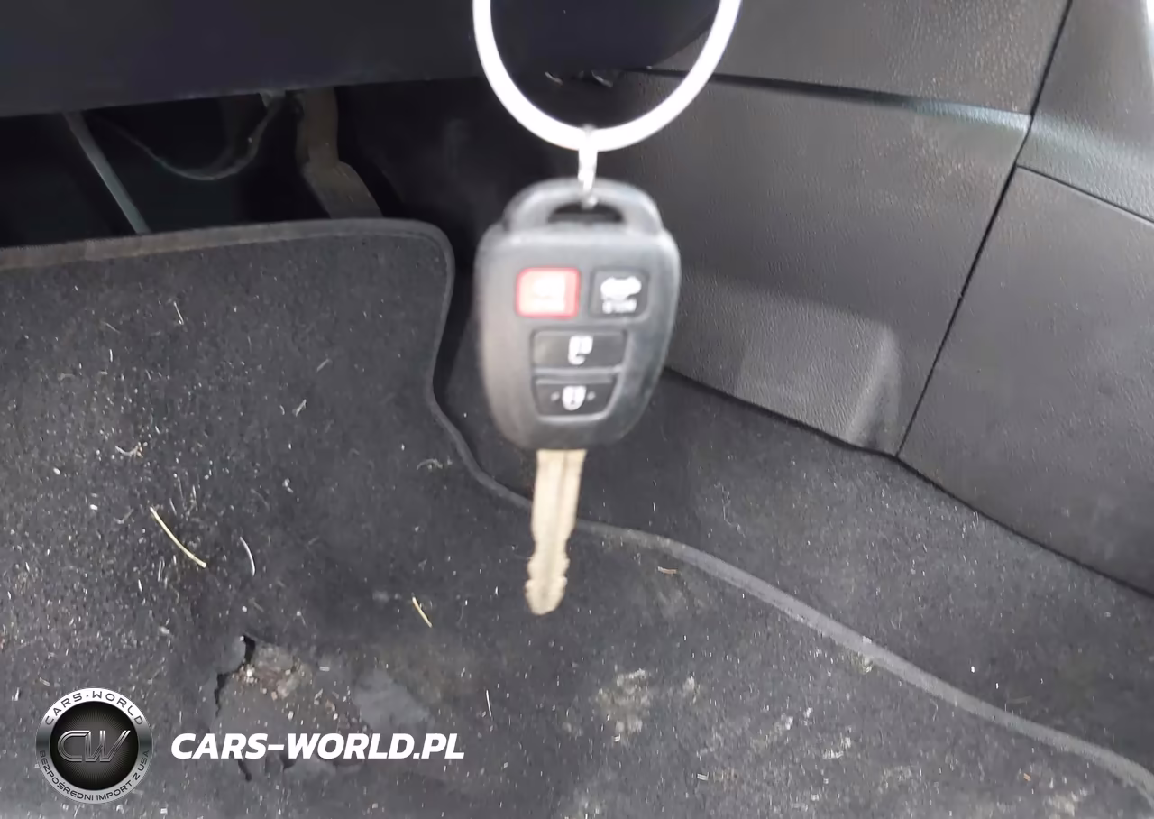 2019 Toyota Corolla Le VIN:5YFBURHE7KP876087 - 11