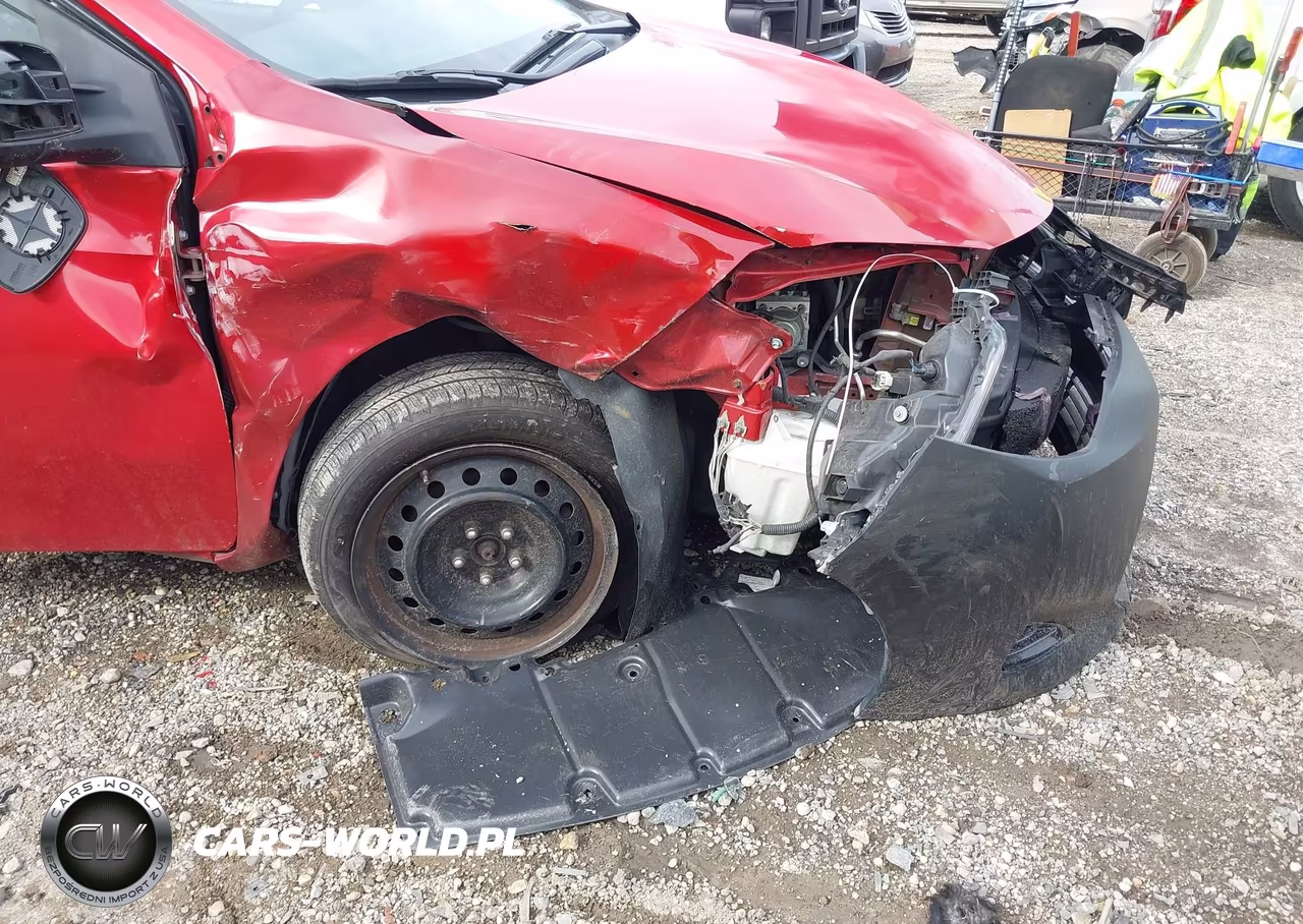 2019 Toyota Corolla Le VIN:5YFBURHE7KP876087 - 17