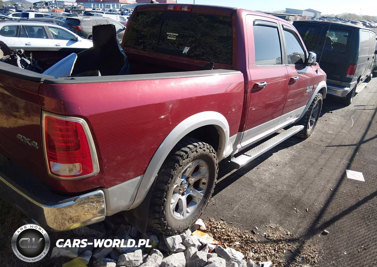 2013 Ram 1500 Laramie VIN:1C6RR7NT7DS706733 - 4