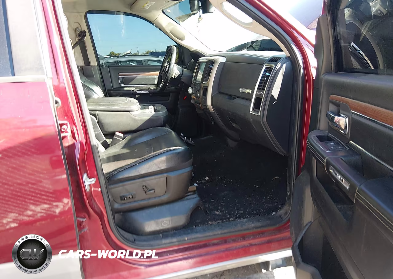 2013 Ram 1500 Laramie VIN:1C6RR7NT7DS706733 - 5