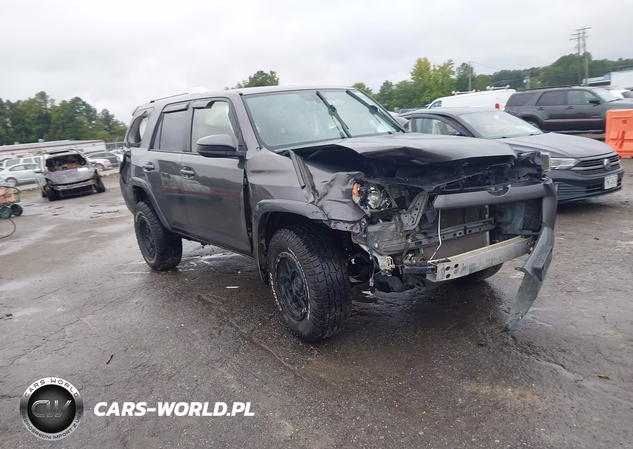2018 Toyota 4Runner Sr5