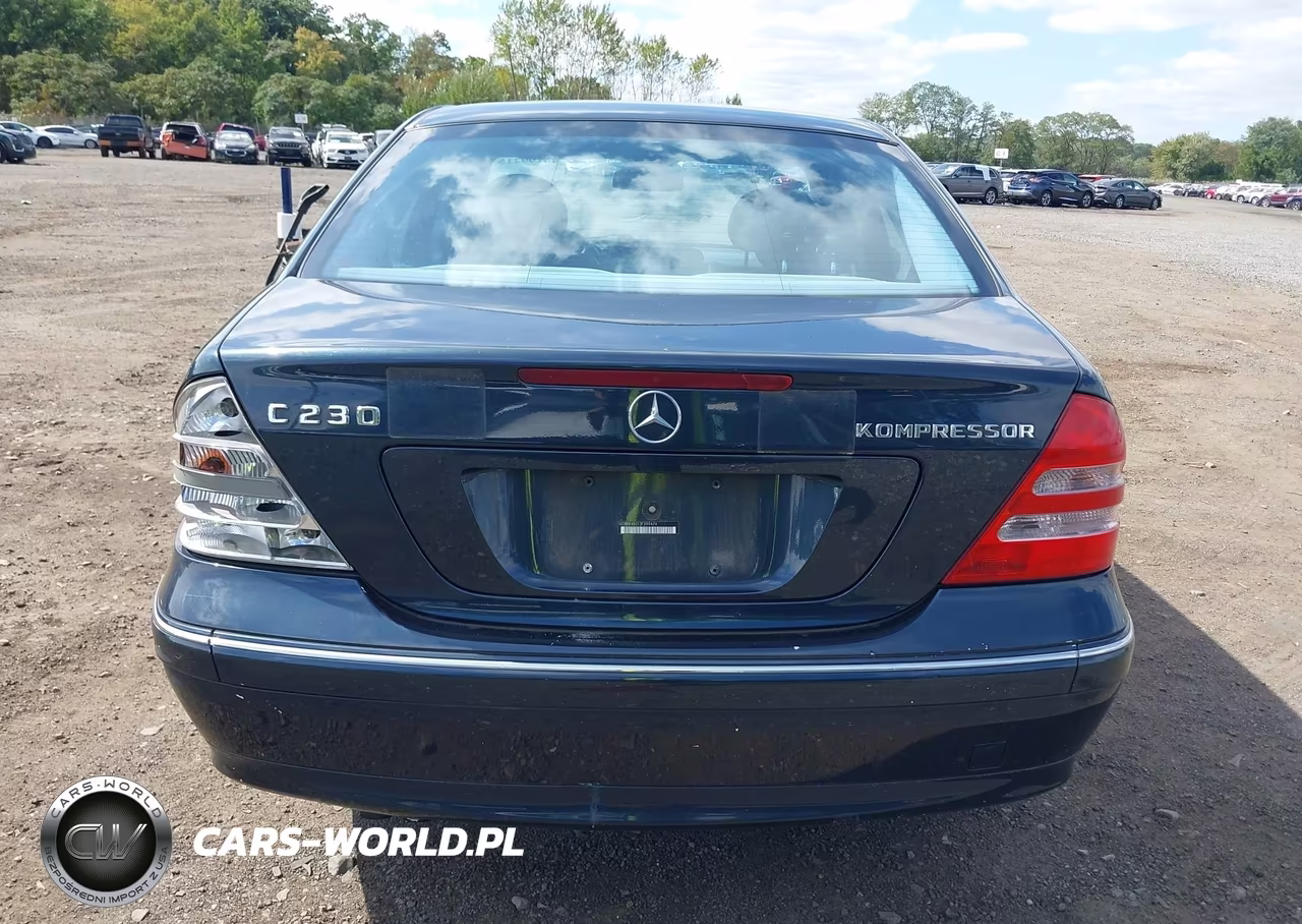 2003 Mercedes-Benz C 230 Kompressor Sport VIN:WDBRF40J13F399474 - 16