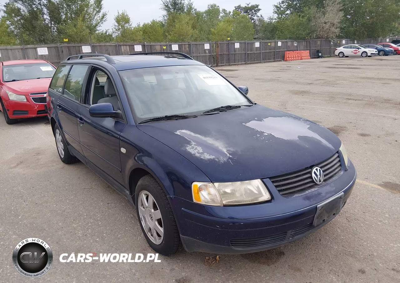 2000 Volkswagen Passat Gls VIN:WVWND23B9YE279224 - 1
