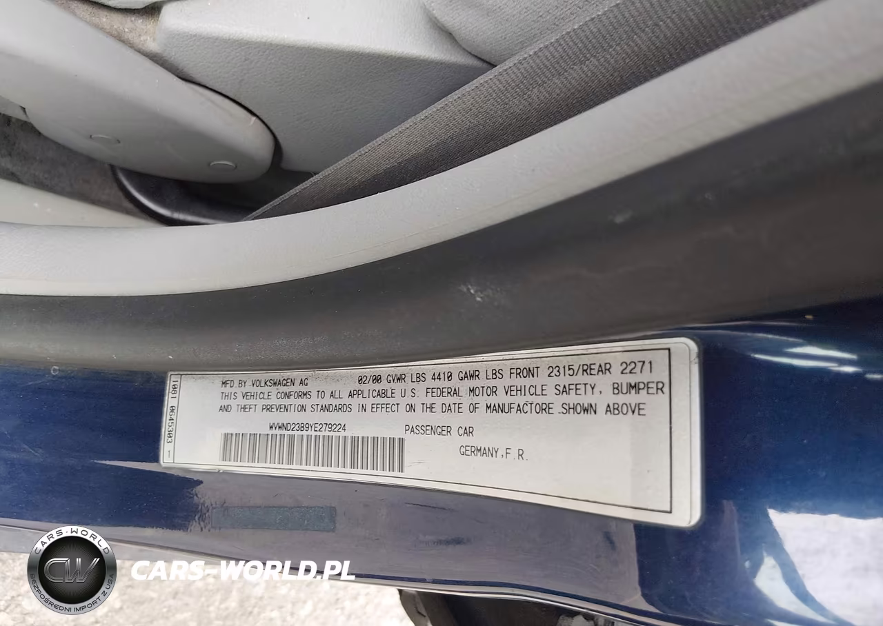 2000 Volkswagen Passat Gls VIN:WVWND23B9YE279224 - 9