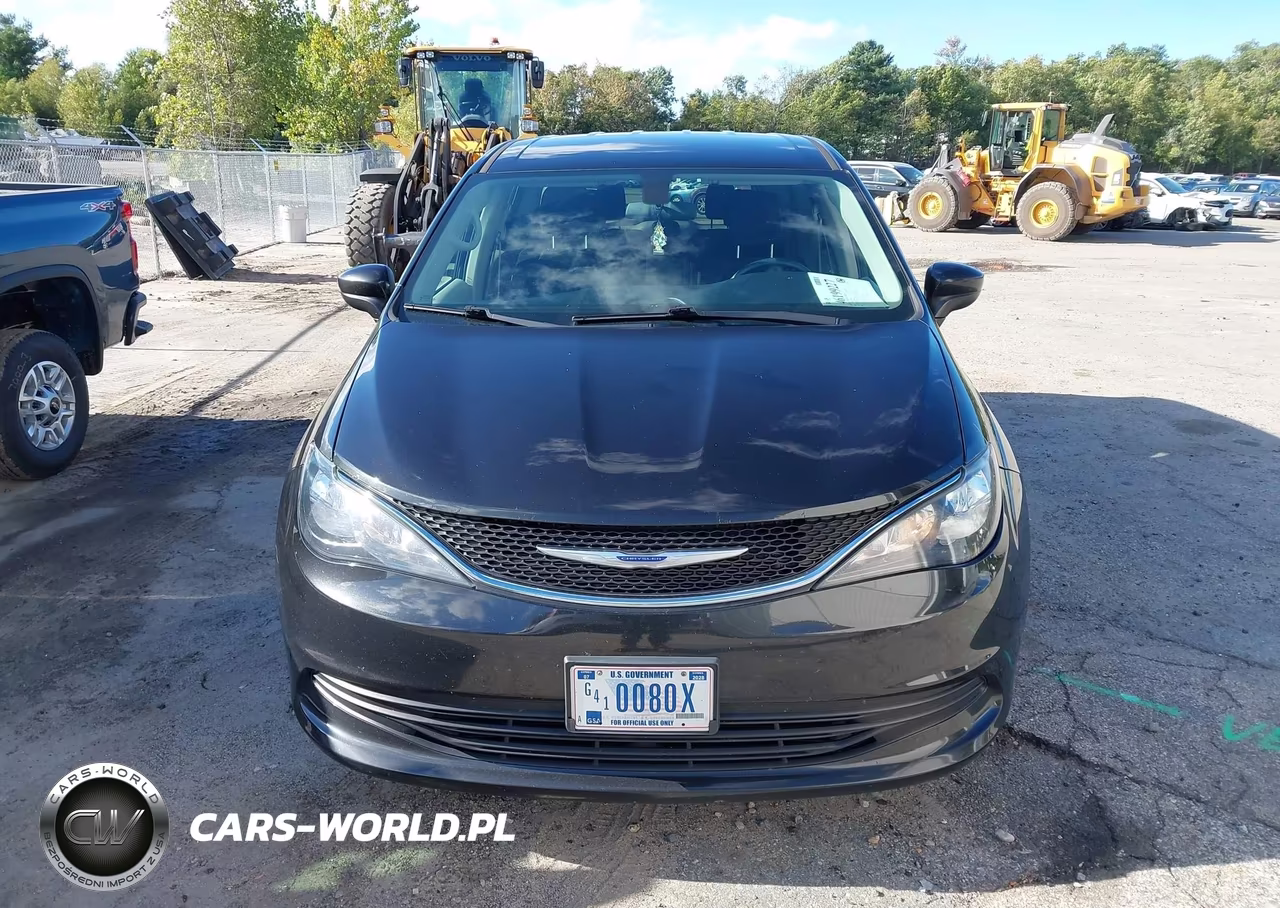 2020 Chrysler Voyager Lx VIN:2C4RC1CGXLR195614 - 11
