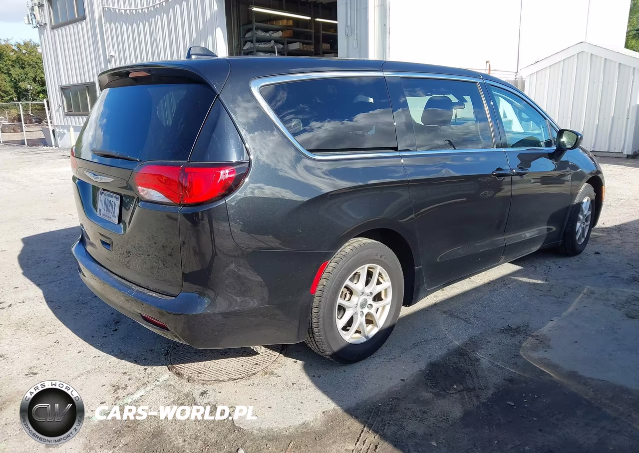 2020 Chrysler Voyager Lx VIN:2C4RC1CGXLR195614 - 4