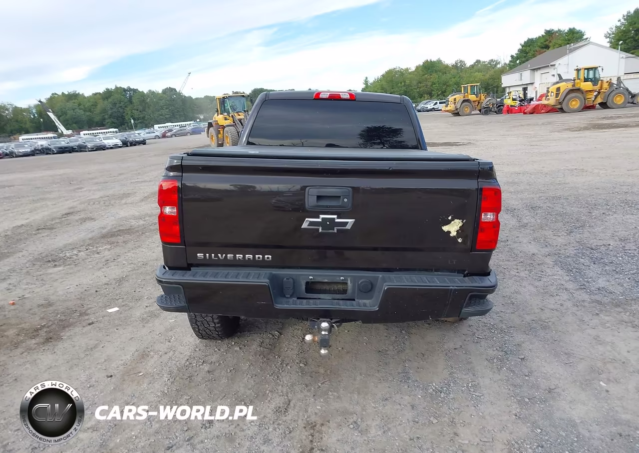 2018 Chevrolet Silverado 1500 2Lt VIN:1GCVKREC0JZ191326 - 16