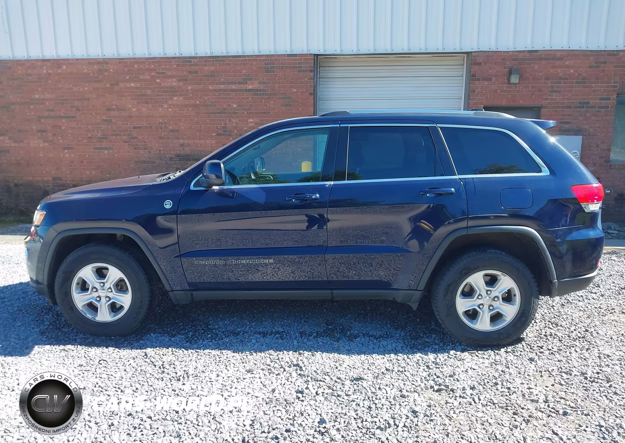 2017 Jeep Grand Cherokee Laredo 4X4 VIN:1C4RJFAG6HC872115 - 16