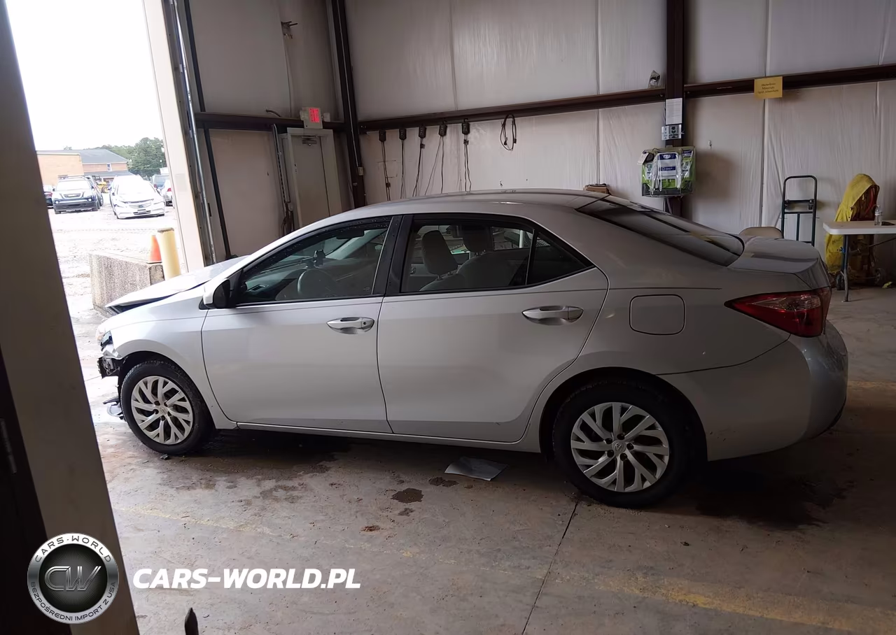 2017 Toyota Corolla Le VIN:2T1BURHE7HC786589 - 15
