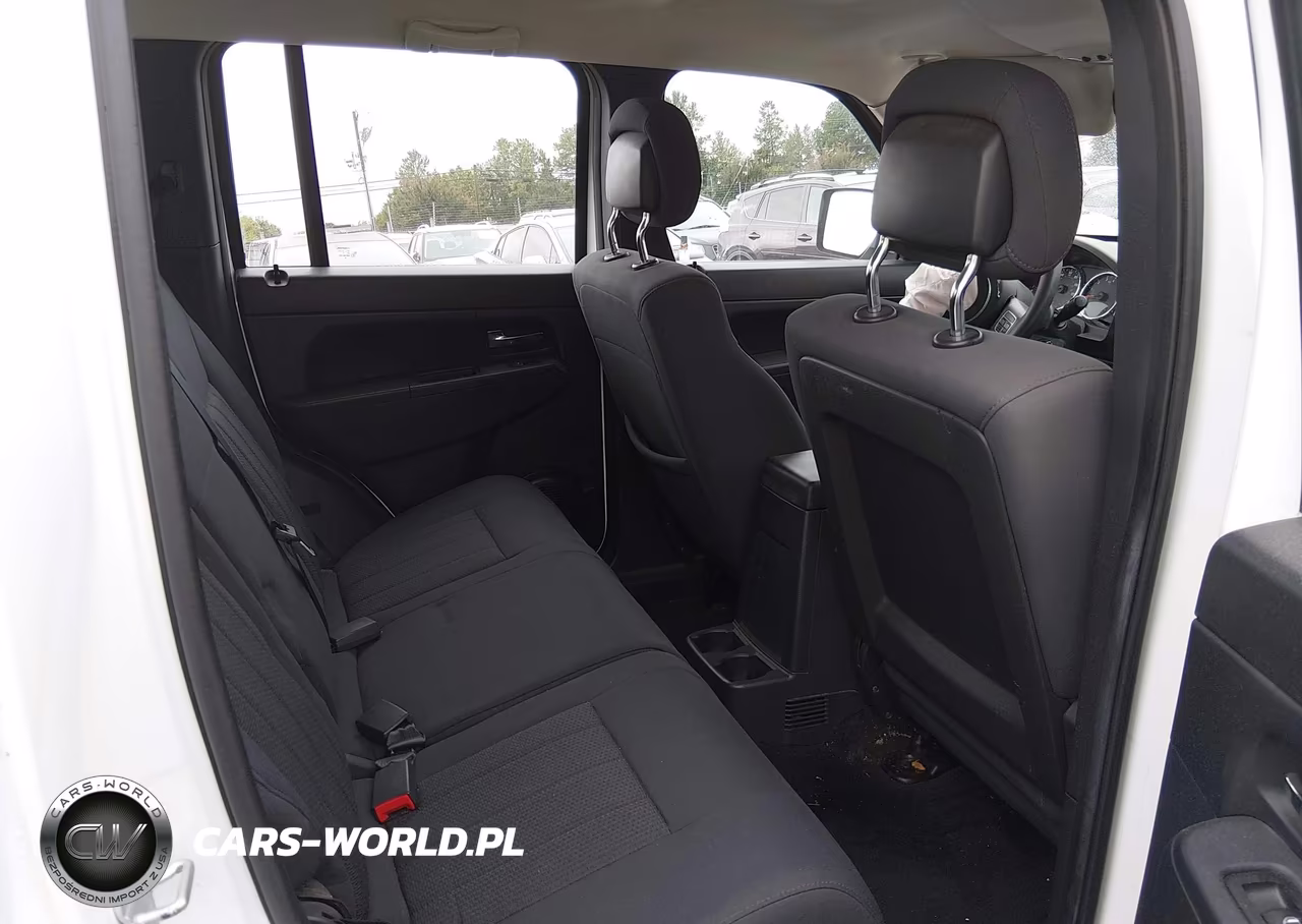 2012 Jeep Liberty Sport VIN:1C4PJLAK3CW216486 - 8