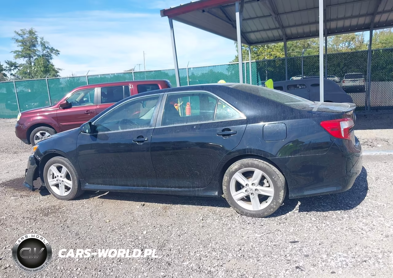 2014 Toyota Camry Se VIN:4T1BF1FK0EU854634 - 14