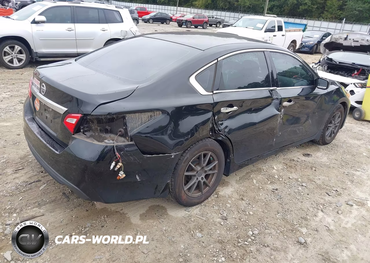 2017 Nissan Altima 2.5 S VIN:1N4AL3AP8HC147658 - 4