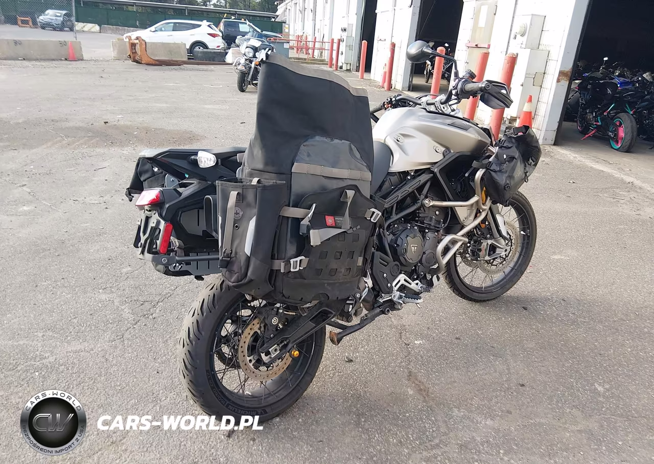 2023 Triumph Motorcycle Tiger 900 Rally Pro-900 Bond Edition VIN:SMTE67DFXPTBK9694 - 4