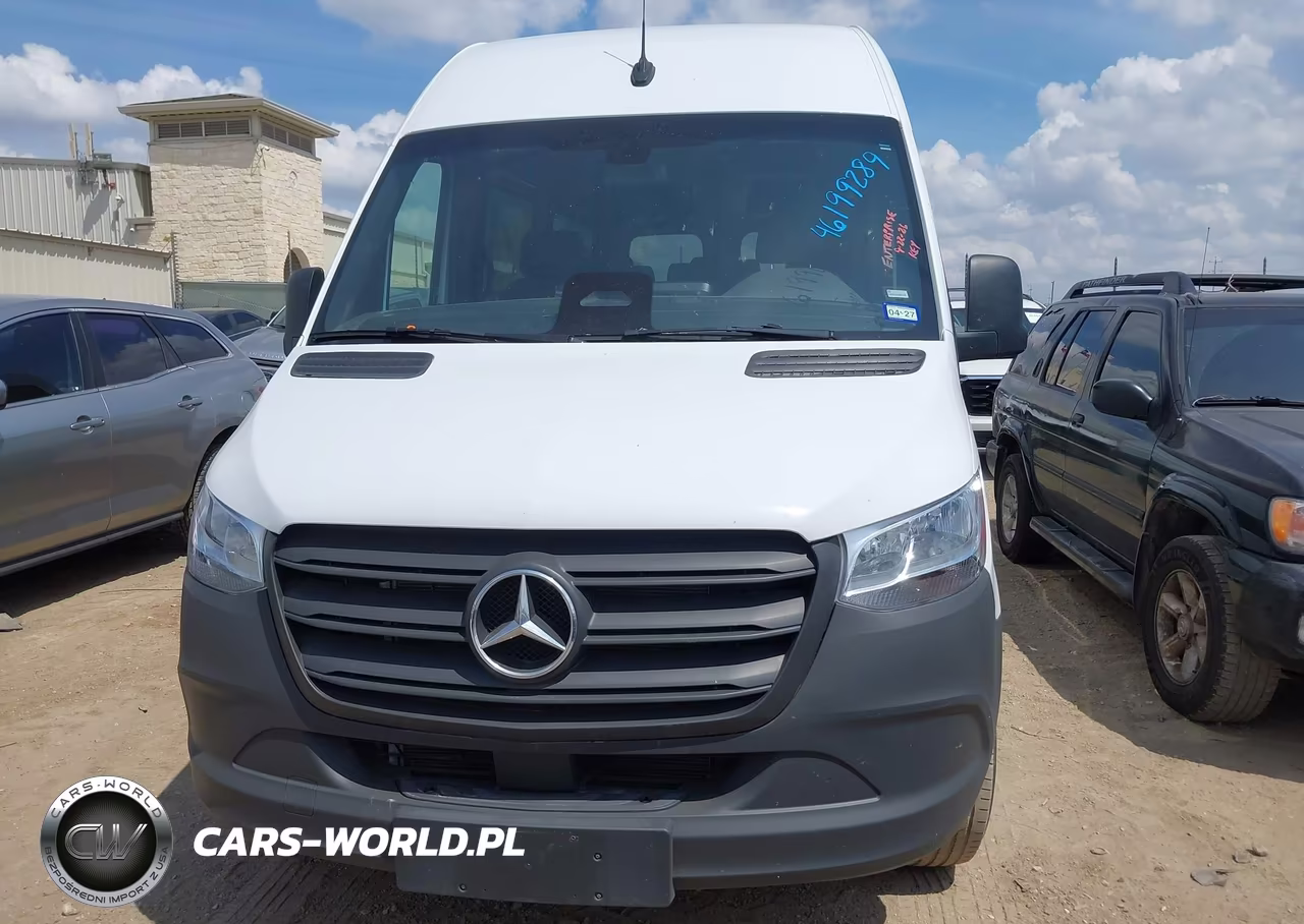 2025 Mercedes-Benz Sprinter 2500 Standard Roof 4-Cyl Diesel VIN:W1Z4KFHY3SP820468 - 13