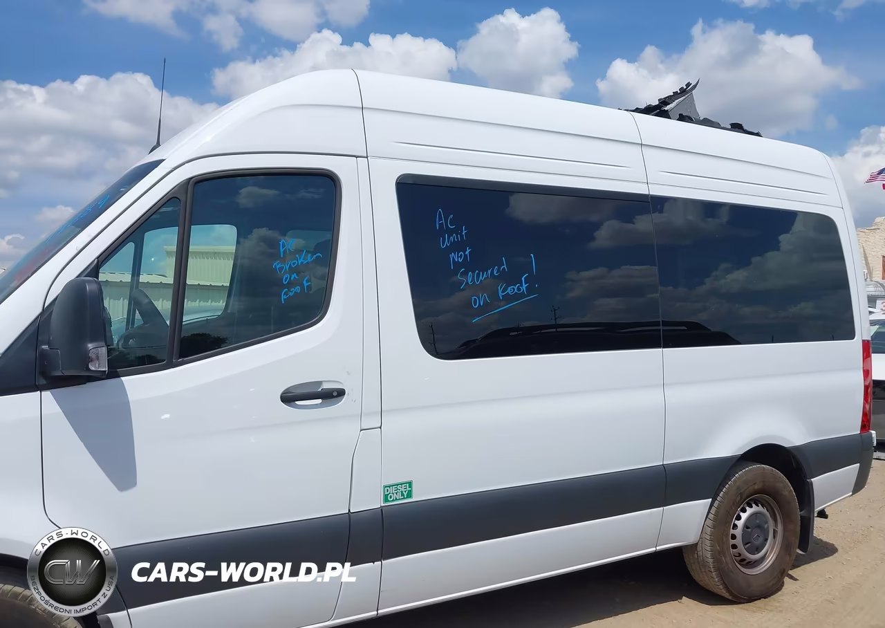 2025 Mercedes-Benz Sprinter 2500 Standard Roof 4-Cyl Diesel VIN:W1Z4KFHY3SP820468 - 15
