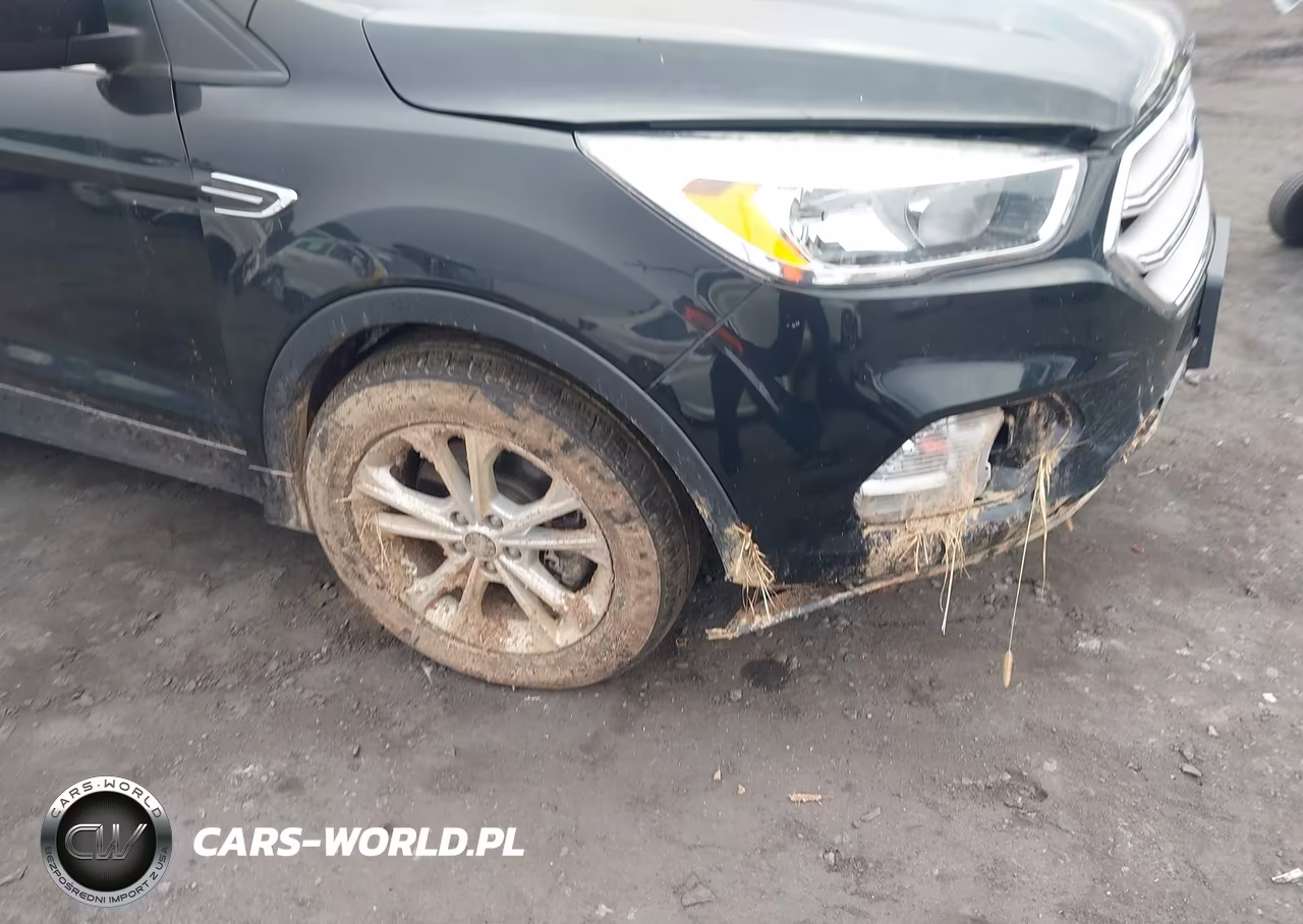 2018 Ford Escape Se VIN:1FMCU9GD2JUC40980 - 17
