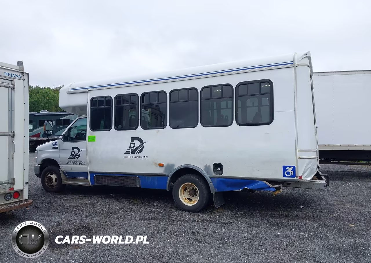 2017 Ford Bus E-Series Cutaway VIN:1FDFE4FS7HDC33482 - 16