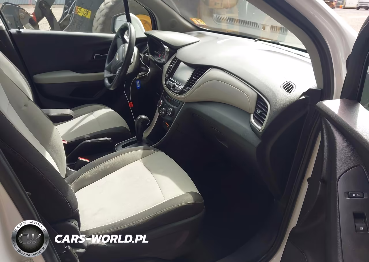 2017 Chevrolet Trax Ls VIN:3GNCJKSB1HL273300 - 5