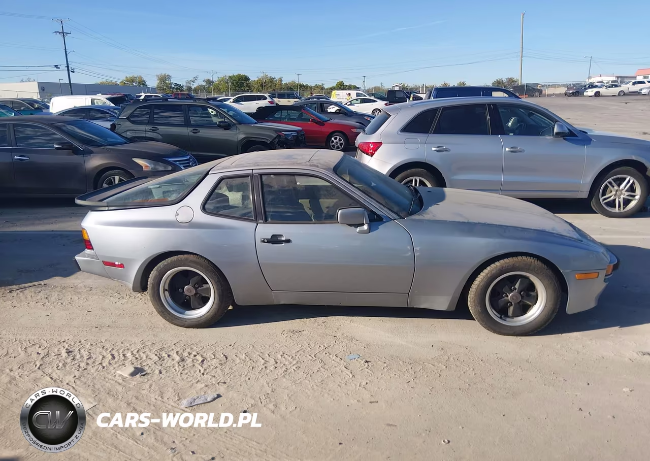 1986 Porsche 944 VIN:WP0AA0948GN451519 - 13