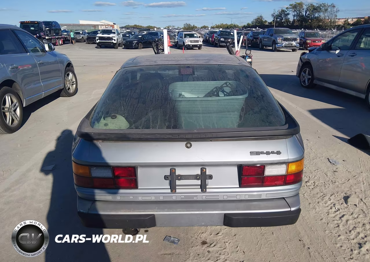 1986 Porsche 944 VIN:WP0AA0948GN451519 - 16