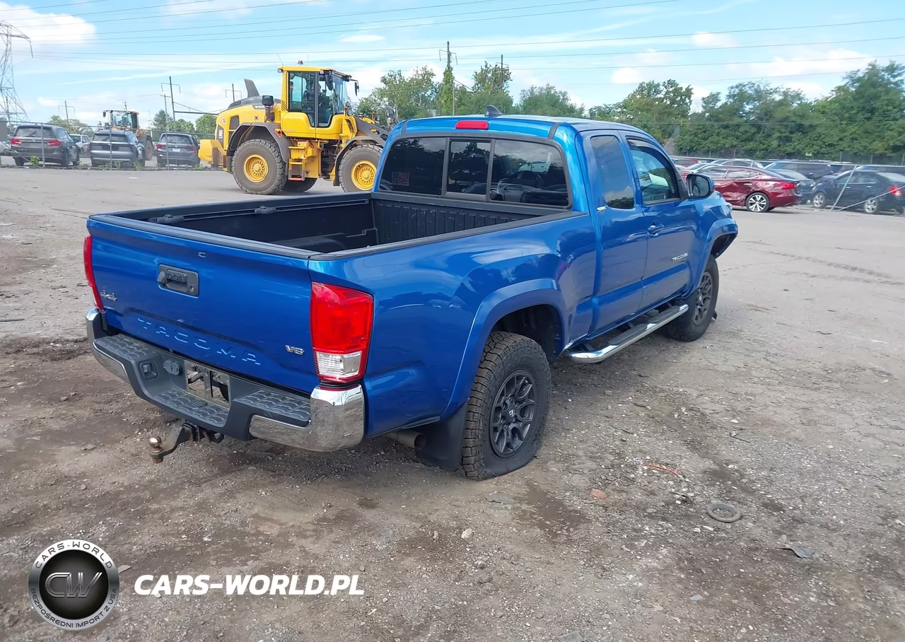 2017 Toyota Tacoma Sr5 V6 VIN:5TFSZ5AN6HX096872 - 4