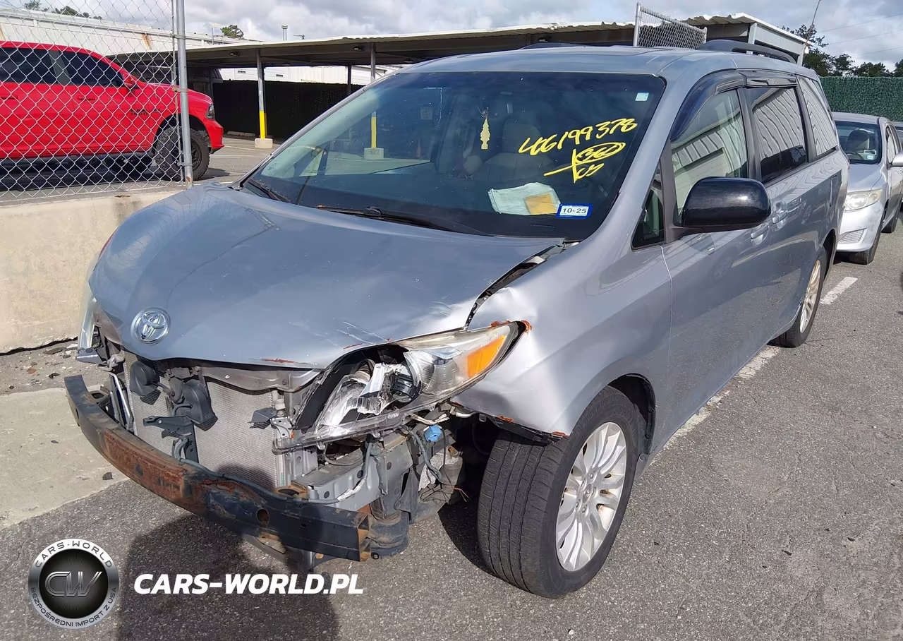 2014 Toyota Sienna Xle V6 8 Passenger VIN:5TDYK3DC3ES470658 - 2