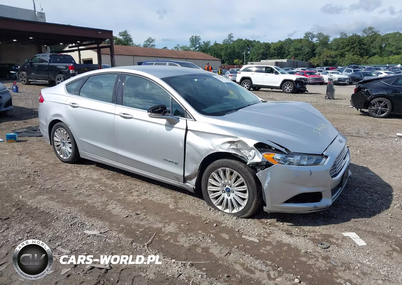 2016 Ford Fusion Hybrid Se
