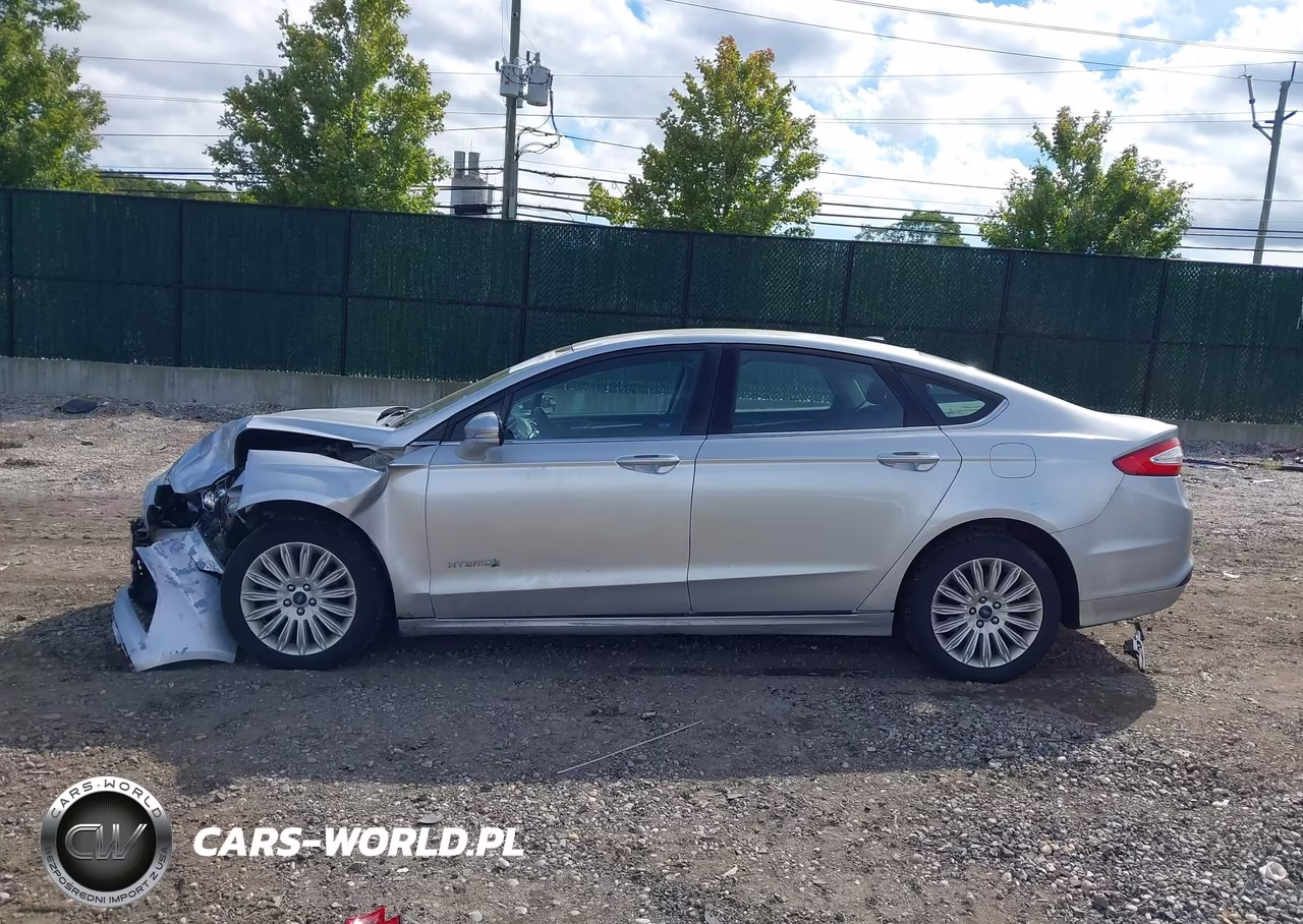 2016 Ford Fusion Hybrid Se VIN:3FA6P0LU7GR389028 - 14
